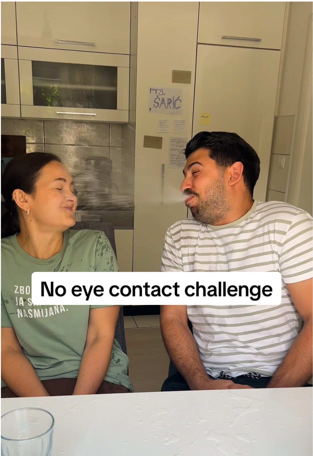 Needless to say this was a nasty challenge 🤣🤣🤣 #noeyecontact #couplegoals #couplechatchallenge #balkan #mixedculture #internationalcouple 