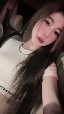 “ Khi một người thực sự yêu bạn, thứ họ sợ chính là nỗi buồn của bạn, là giọt nước mắt của bạn… vậy nên, nếu bạn ở bên cạnh họ mà nước mắt vẫn rơi, nỗi buồn cứ thế tiếp diễn thì có nghĩa là họ không yêu bạn như những gì mà họ nói.” #xh #xuhuong #vairal #chiyeuminhanh #betay #fyp 