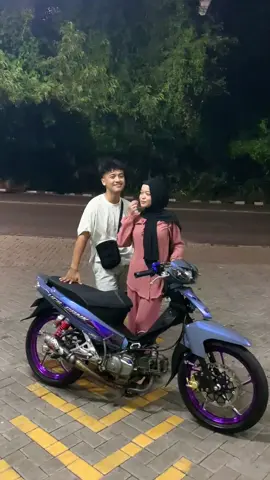Bucin era🫶🏻💐 #fypberanda #trendingtiktok #5tpmenolakpunah #vegarnew #SIUCIL #fyppppppppppppppppppppppp #masukberanda 