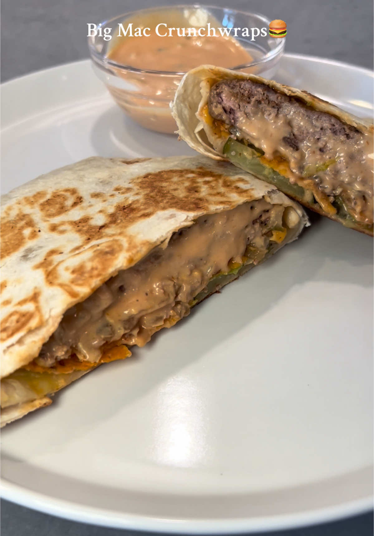 Big Mac Crunchwraps🤌🏼 Quick and easy dinner😍 10/10!  #Foodie #foodinspo #DinnerIdeas #whattoeat #dinnerinspo #recipes #dinnerwithme #dinnerrecipes #whatimadefordinner #dinnertime #makedinnerwithme #mealideas #quickandeasyrecipe #mealinspo #dinnerrecipe 