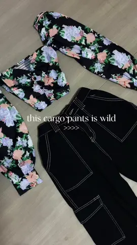 Cargo pants🔥🖤 #cargopants #pants #cargo #outfit #outfitideas #inspo #tiktokmakeitviral 