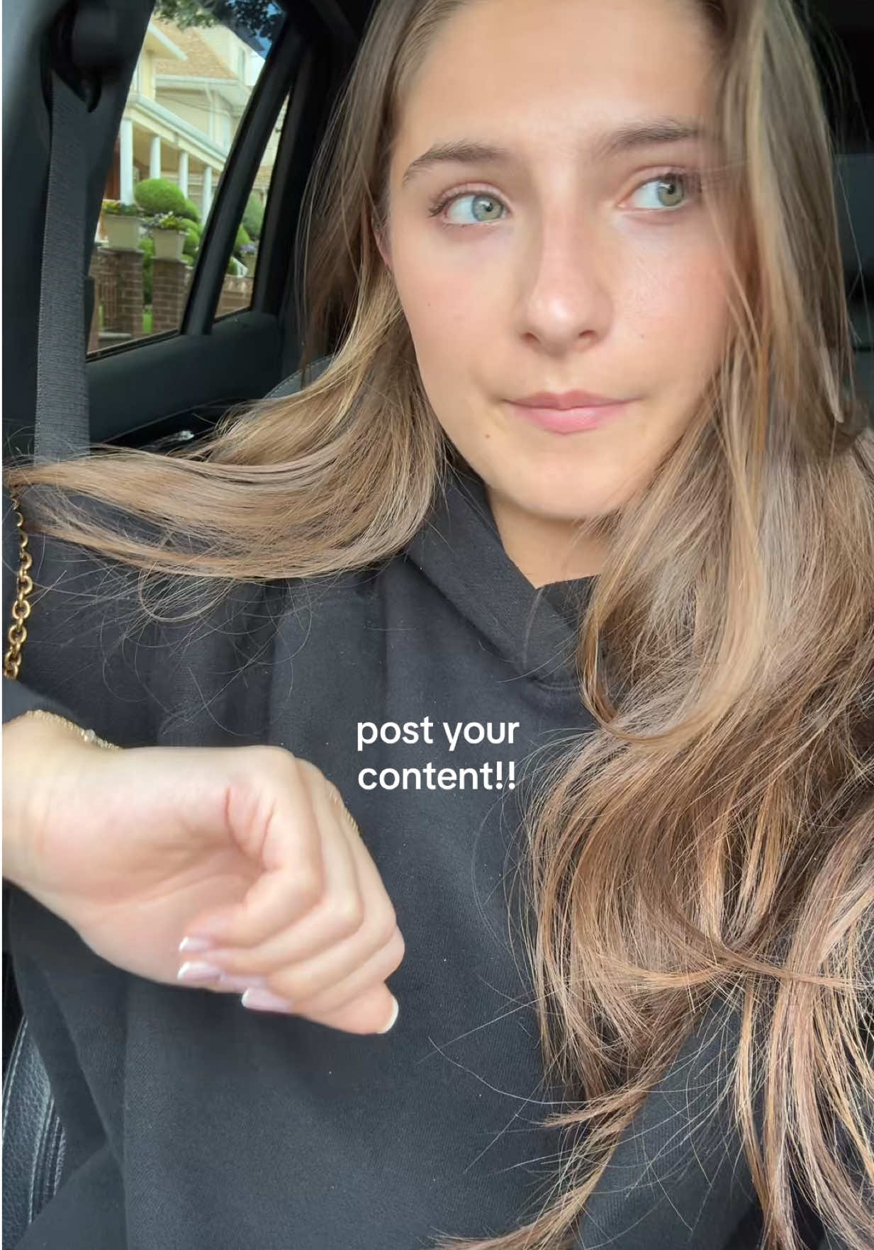 this is your sign to post that draft you have saved #postyourcontent #drafts #contentcreator #microinfluencer 