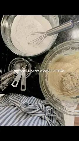 bakery owner #baker #food #baking #dreams #dreamjob #cooking #fyp #tiktok #aesthetic #trend #trending #new #career #money 