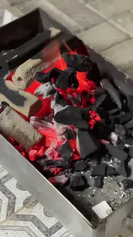 مشاوي ع الأصول🍢🍢🤎. . . . . . . #تصويري#تصميمي#تصوير#تصميم#مشاوي#بيتنا#الاهل#فعاليات#شوي#كباب#عشوائيات#explore#fyp#viral #alhasa#اكسبلور #الشعب_الصيني_ماله_حل😂😂 #مالي_خلق_احط_هاشتاقات 