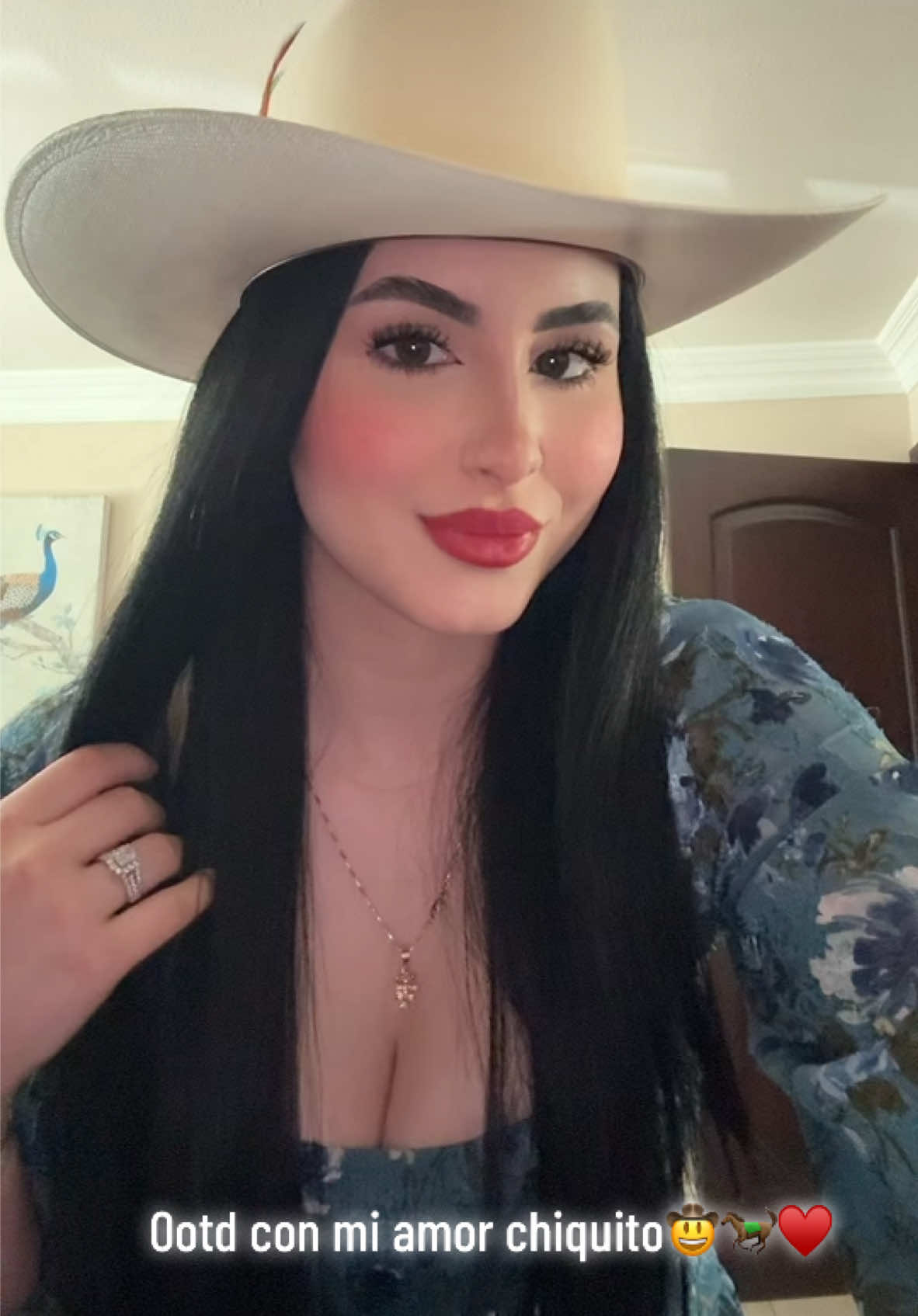 Amor de mis amores🤠🐎♥️#fyp #parati #jalisco #caballosbailadores #sombrero #OOTD 