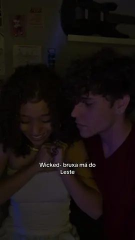 Respondendo a @vampira ⚰️  @teatrista por um acaso gravei hoje essa com minha dupla teatral!!  #wickedmovie #wicked #fyp 