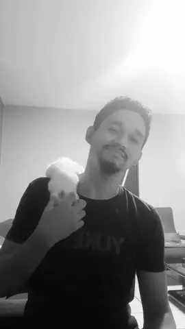 A Betty ficou com sono kkk