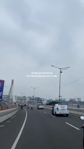 #bandung #suasanabandung #bandungvibes #fypp #fypシviral #sekitarbandung #jelajahbandung #bandunghits #bandunginfo #bandungexplore #jalananbandung 