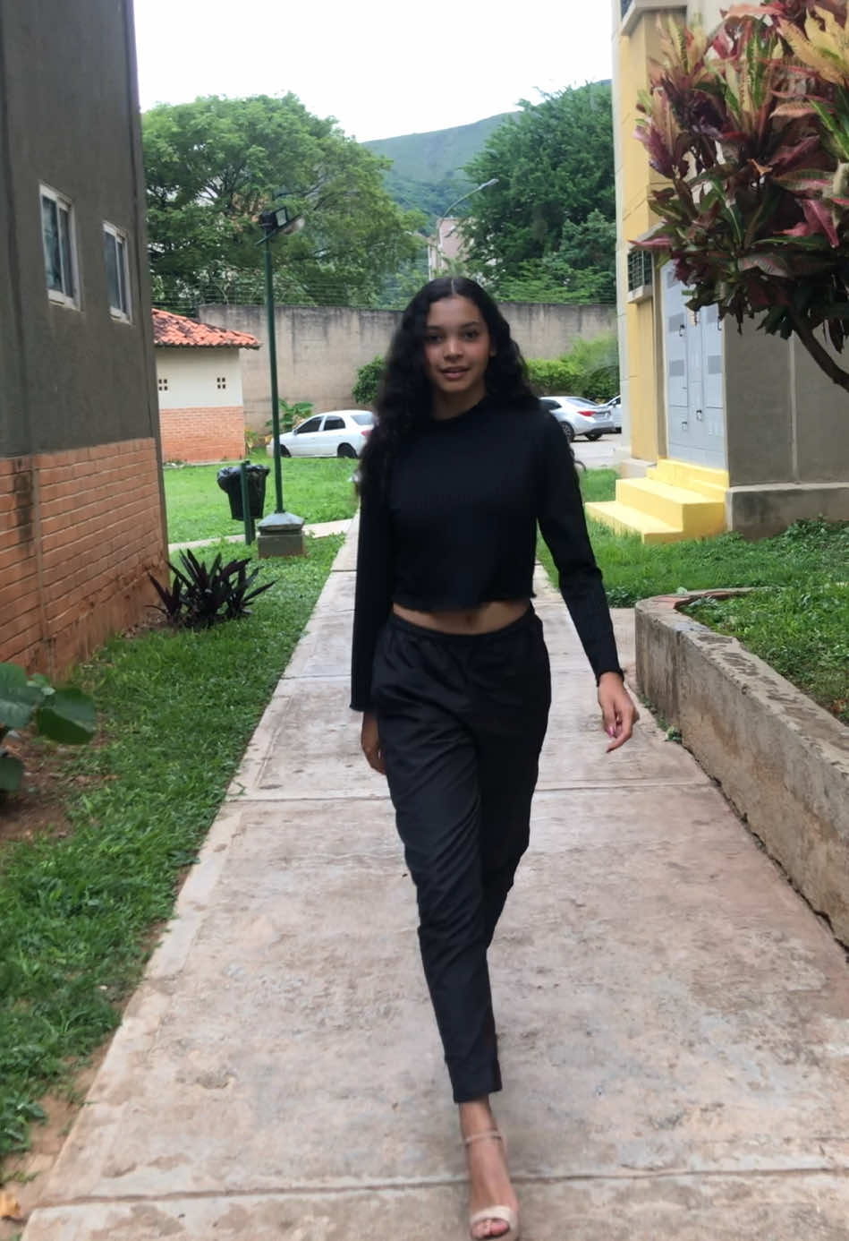 PASARELA 🔥#model #fypシ゚ #fyp #modelos #academia #latinmodels #topmodel #catwalk #horsewalk #creatorsearchinsight #victoriassecretfashionshow #miss 