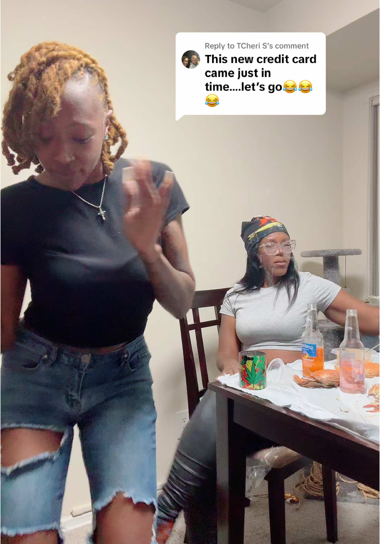 Replying to @TCheri S @Kamica Kyute-Ass Davis WE STILL WAITING ON THAT SHRIMP FRIEND...😂🫶🏾❤️🔥 DC: @Jawana Johnson #viral #fypシ #crabs #maryland #fyp 