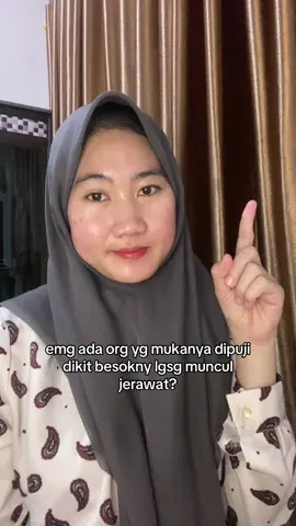 definisi muka sensitif yg sesungguhnya🙁