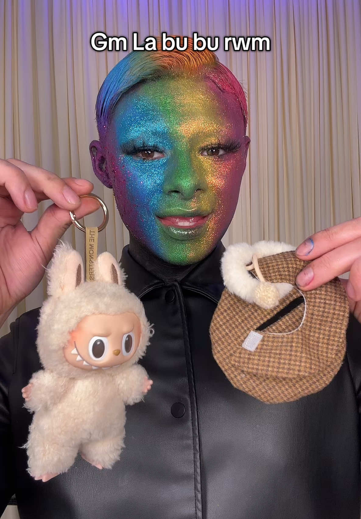 Get my La bu bu ready with me🥰 #labubu #labubudoll #unboxwithme #labubuthemonsters #labubus #labubuunboxing #labubuhaveaseat #labubuunboxingwithme #fyp #gmlabuburwm #grwm #labubuoutfit #dressmylabubu #labubuclothes #labubus 