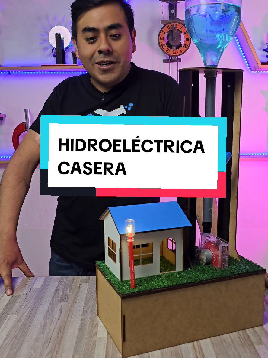 Así funciona una HIDROELÉCTRICA 😸 #paratii #hidroelectrica #experimento #proyecto #elcientificoloko #peru🇵🇪 