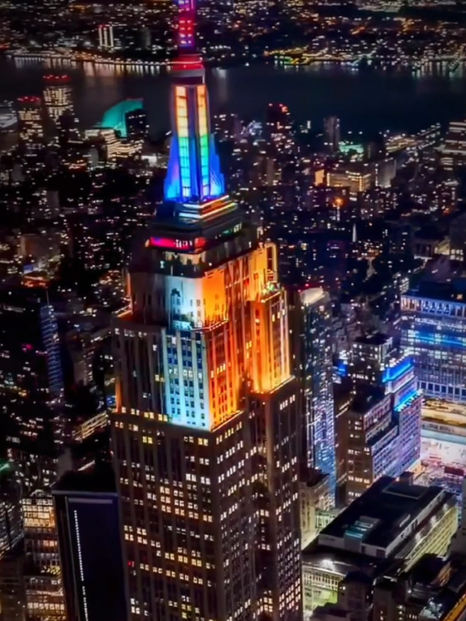 ‎Empire state of mind Bullding🌆 United States🇺🇸 ‎New York City Times Square ‎Statue of Liberty Empire State Tower ‎Manhattan Brooklyn Bridge #usa ‎#amirca #usa_tiktok #usatiktok ‎#Newyork #newyorkcity #nyc #usbibes ‎#winter #Summer #Times Square ‎#newyorkcity #Times #Square #Statue ‎#of #Liberty #Empire #State #Tower ‎#Bullding #Manhattan #Brooklyn ‎#Bridge #vibes #NYC #UnitedStates ‎#of #America #searchinsights 