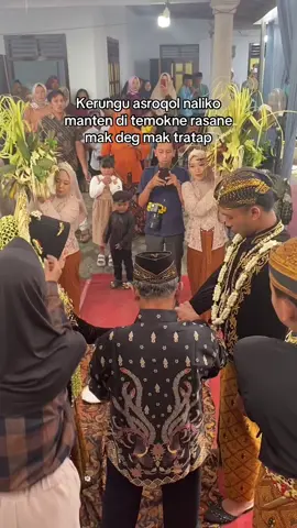 Mak deg #temu #manten #adatjawa #jawastory #foryu #fyppppppppppppppppppppppp #kabupatenblitar #bismillahfyp 