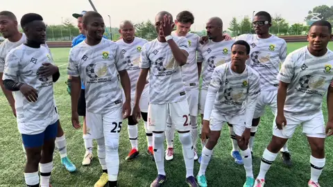 First game 🙌🏾#football #diski #southafricansinkorea #mzansitiktok 