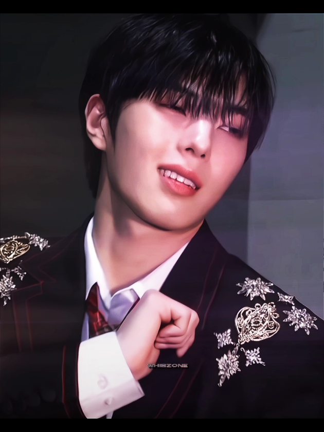 dive in it, leejeong 🗣 #WHIB #휘브 #LEEJEONG #이정 @WHIB | #kpop #kpopedit #fyp #kpopfyp #foryou #leejeongwhib #MIC #idol 