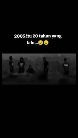 jmn mash SMP..g pnya hp🤣