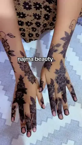 #najma #beauty #hennakhamiir #henna #jigjigayr #najma #makeup #timodabis 