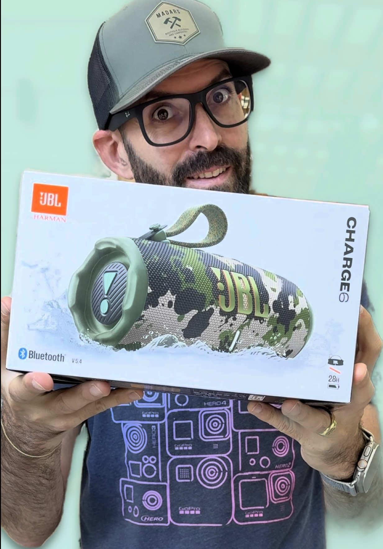 האח הגדול של הפליפ 7 בא לתת בראש!  JBL Charge 6!  *המוצר נשלח אלי מבאג היבואן הרשמי בישראל ולא הייתה להם מעורבות בתוכן הסרטון.  #jbl #jblcharge6 #charge6 