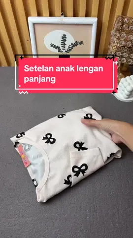 Setelan anak bahan knit yang bisa dipakai untuk ngaji dan untuk jalan jalan #setelananak #setelananakperempuan #setelananakmurah #setelancelana #outfitkekinian #outfitanak 