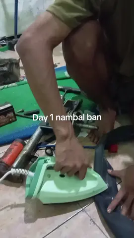 tambal ban resing🤣@damplekder_ #masukberandafyp#trendingnow#tambalban#fyppppppppppppppppppppppp#memetambalban#liwatberandafyp#fypシ゚viral🖤tiktok 