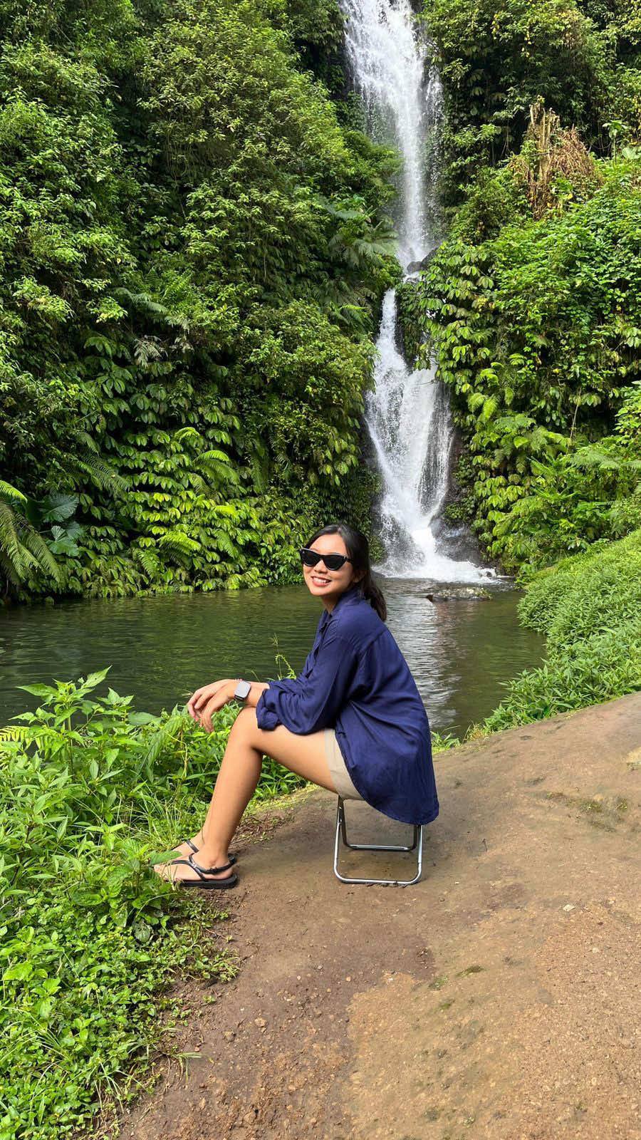Nature therapy 🍃✨ #waterfall #nature #banyumalawaterfall #bali 