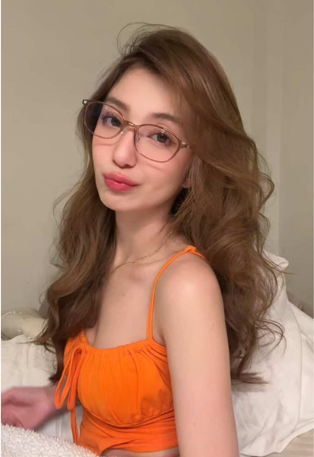 Di Lahat 🤍  wearing @bloombra check yellow baskettt. 