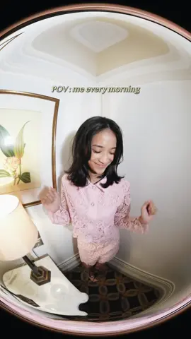 The ultimate routine to make your hair absolu-tely bouncy and glow💫💗 @Kérastase Indonesia  #KerastaseID #LiveYourLifeInGloss #HairGoals #GlassHair