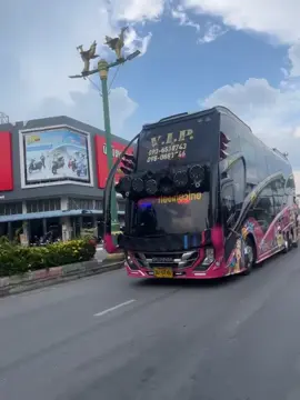 พอด้ายม่าย😅💨#ที่เด็ดหัวโค้งสะเตงนอก❤️‍🔥 #ทีมงานอันนุรทัวร์ #บัสซิ่งยะลา🚌💯 #ไอ้เชงไงจะใครอีกล่ะ💯❤️‍🔥 #ม่ายด้ายอะไรแต่ด้ายอารมณ์ 😎