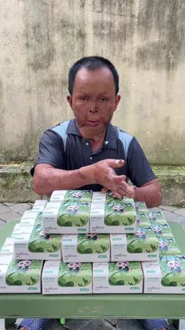 Giấy ăn gói nhỏ TopGia ạ. Em Khang cảm ơn các cô chú ạ #giayantopgia #xuhuong 
