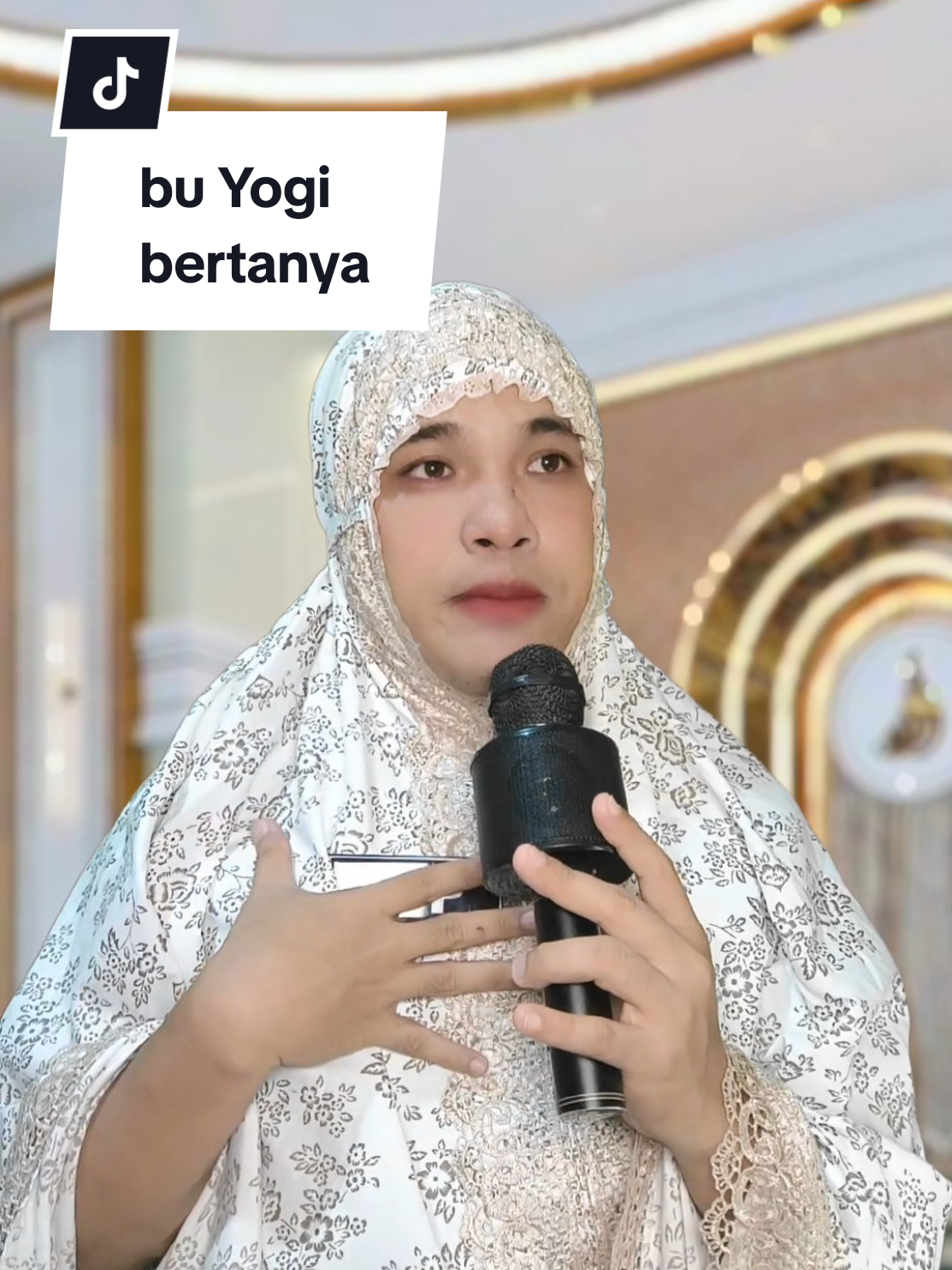 2 ℅ bertanya 98 ℅ perkenalan diri