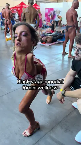 Riscaldamento prima di salire sul palco, gara special mondiale❤️ #disabilitytiktok #bodybuilding 