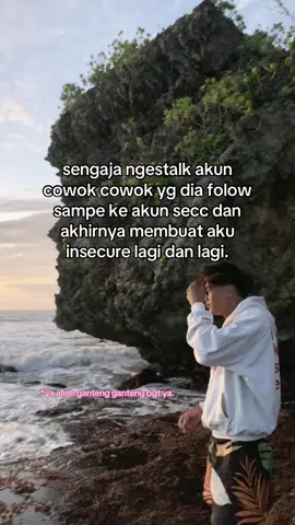 nangis di pojokan;(