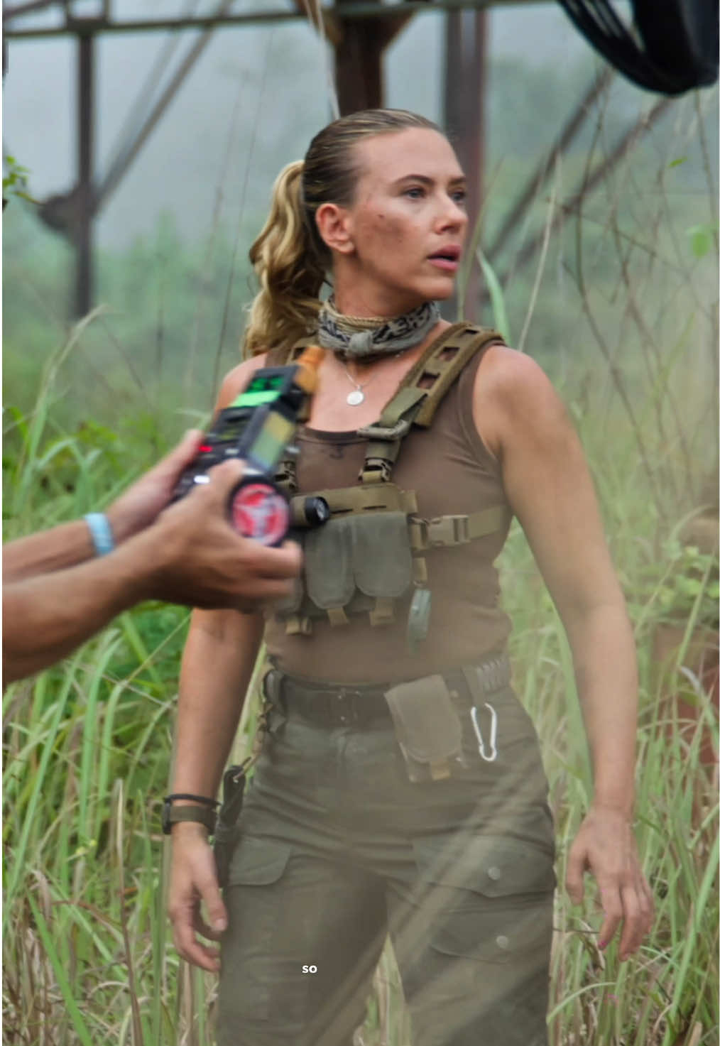 BTS with Scarlett on the set of Jurassic World Rebirth 🦖 Getting camera-ready with our Skin Survival Kit—her on-set essential for keeping skin calm, hydrated, and protected under the lights. Now available on theoutset.com, @Nordstrom @Amazon  See Jurassic World Rebirth only in theaters July 2nd! #JurassicWorldRebirth #TheOutset