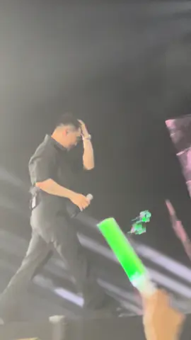 Siêu đẹp zai xúc động xém khóc. Dễ thương thế chứ 😛  #Vũ.#toilavu #Forestival #fyp