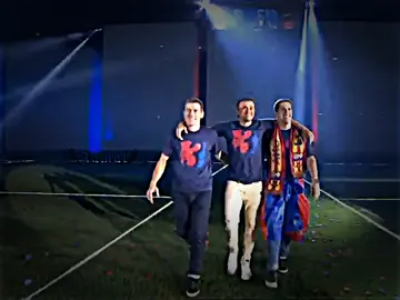 عندما حتفل لاعبين البرسا بالثلاثية التاريخية😩🔥مين بعرف باي عام؟😢#barcelona #برشلونة