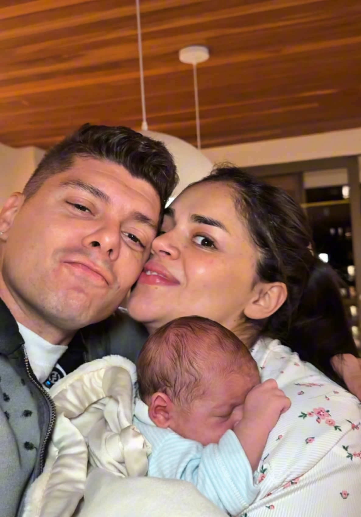 Papitos en pañales  con @Huggies Peru  10 cosas que aprendí siendo primerizo 🤯 #HuggiesPeru #Publicidad