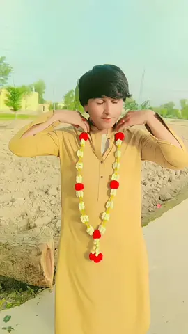 @ShOaiB Khañïï🌸😌 