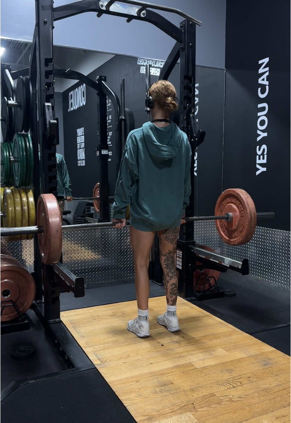 forgot how much I love rack pulls #fyp #gym #gymgirl 