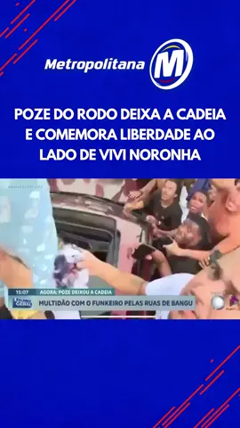 🙌🏽🚗 Poze do Rodo deixou a cadeia e já apareceu nos braços de Vivi Noronha! Em cima de um carro, o casal se abraçou e comemorou a liberdade do funkeiro com muita emoção e apoio. (Reprodução: @reservadavivinoronha)