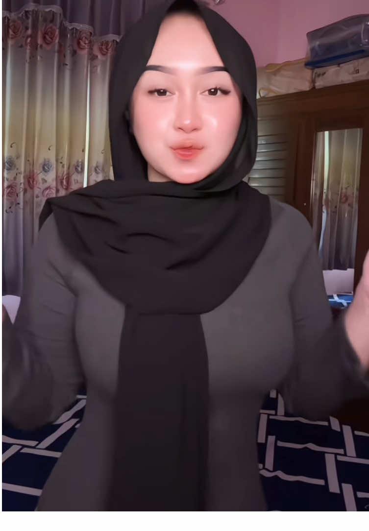 #CapCut #hijab #hijabitiktok #hijabpulen #hijabgeolgeol #hijabtobruberkelas #pulen #pulengeolgeol #tobrut #tobrutstyle😋 #cewekpulen #geolgeol 