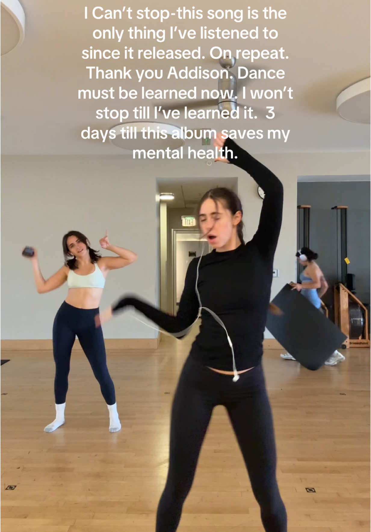 ADDISON YOU REALLY HAVE DONE IT BABES @Addison 