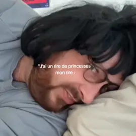 Vraiment le rire le plus aléatoire. 🥰 #FYP   #PourToi   #Viral   #VideoDrôle   #RirePasCommeLesAutres   #HumourTikTok   #MonRire   #TikTokFrance