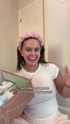 hope she has the best prom ever! #girls #prom #giveaway 