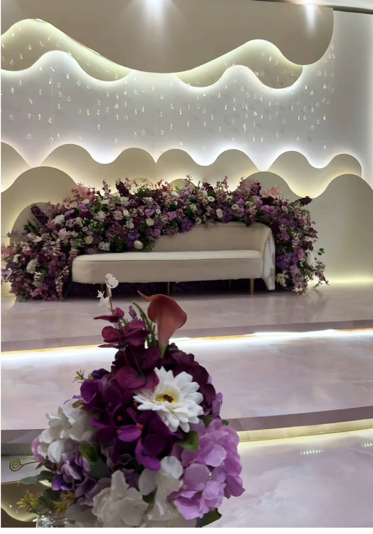 يسعدنا تنسيق #زواج المعاريس😍 عبـدالله & العنـود💜💍 في #منتجع_فيان للتواصل : 0502333989 #تجهيزات_العروس #ملكه #ترند #كوشات #مناسبات #حفلات #اكسبلور #الرياض #زفاف #زواجات #تخرج #استقبال #تصوير 
