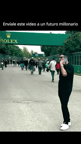 Envíale este video a tu amigo el próximo millonario @ernestoyunes  #ferrari #rolex #daytona #dinero #inspiracion