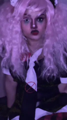 guys i hate moving why is it so difficult #fyp #danganronpa #junkoenoshima #danganronpacosplay #junkoenoshimacosplay 