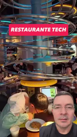 Restaurante Tech Restaurante robô, tecnologia gastronomia, automação restaurante, inovação atendimento, experiência futurista, marketing viral, atração clientes, eficiência operacional, empreendedorismo tech, robôs garçons. #RoboGarcom #RestauranteInovador #Empreendedorismo #InovacaoEmpresarial #EmpreendedorismoDigital #NegociosDoFuturo