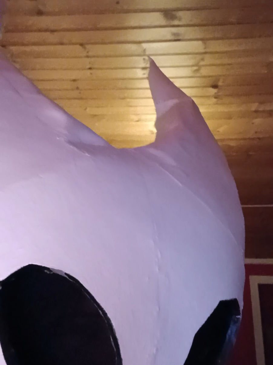 i had to turn away the lamp because the despair was too clear in my eyes when the light shone in #deltarunetomorrow #deltarune #silksong fitting that the sound is circus music because Im a clown